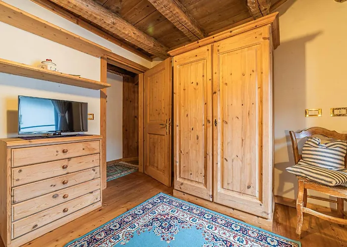 Da La Auri Canale dʼAgordo